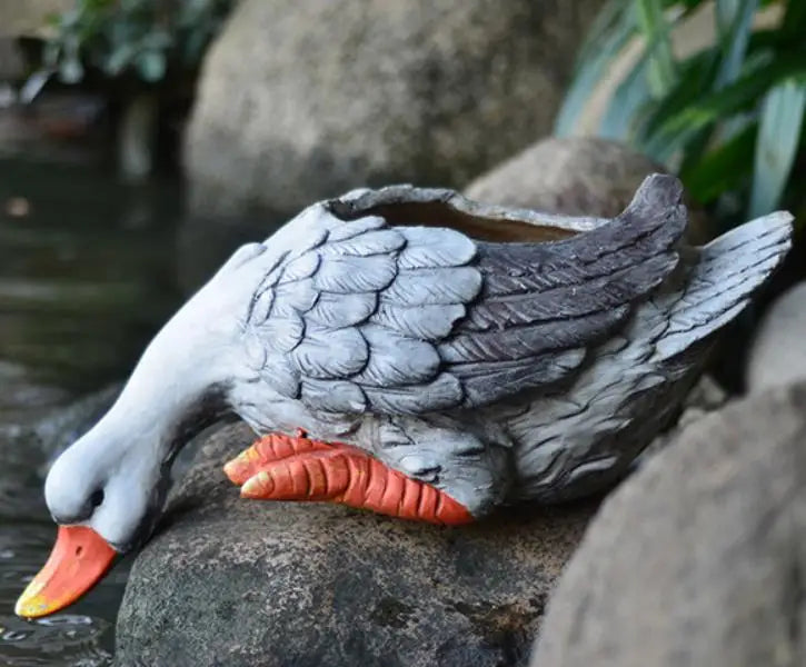 Garden Goose Fountain Statue Outdoor Animal Flower Pot Patio Flowing Ornaments Hotel Landscape Bonsai Display Rustic Planter