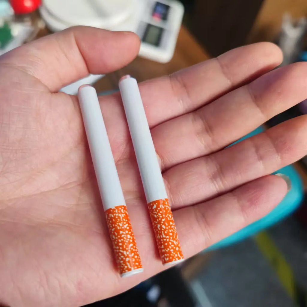 7.8cm/5.4cm 2 combination metal smoke pipes cigarette accessories. These three options are:54mm-78mm，2pcs 78mm，54mm.