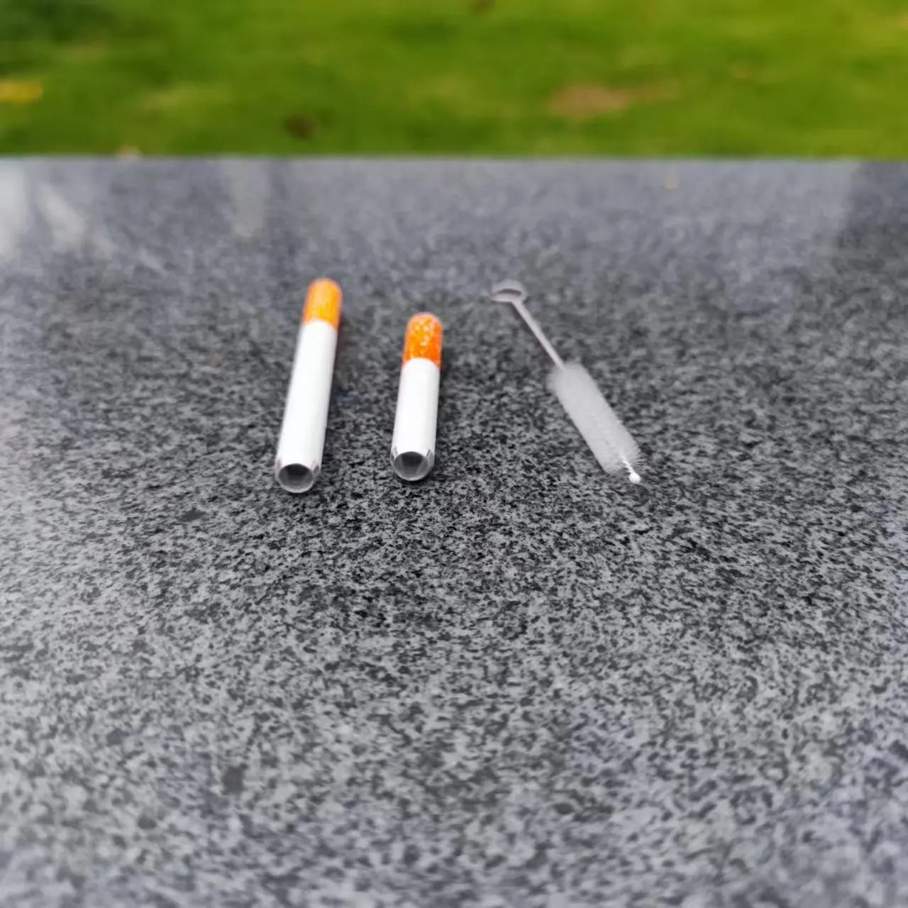 7.8cm/5.4cm 2 combination metal smoke pipes cigarette accessories. These three options are:54mm-78mm，2pcs 78mm，54mm.