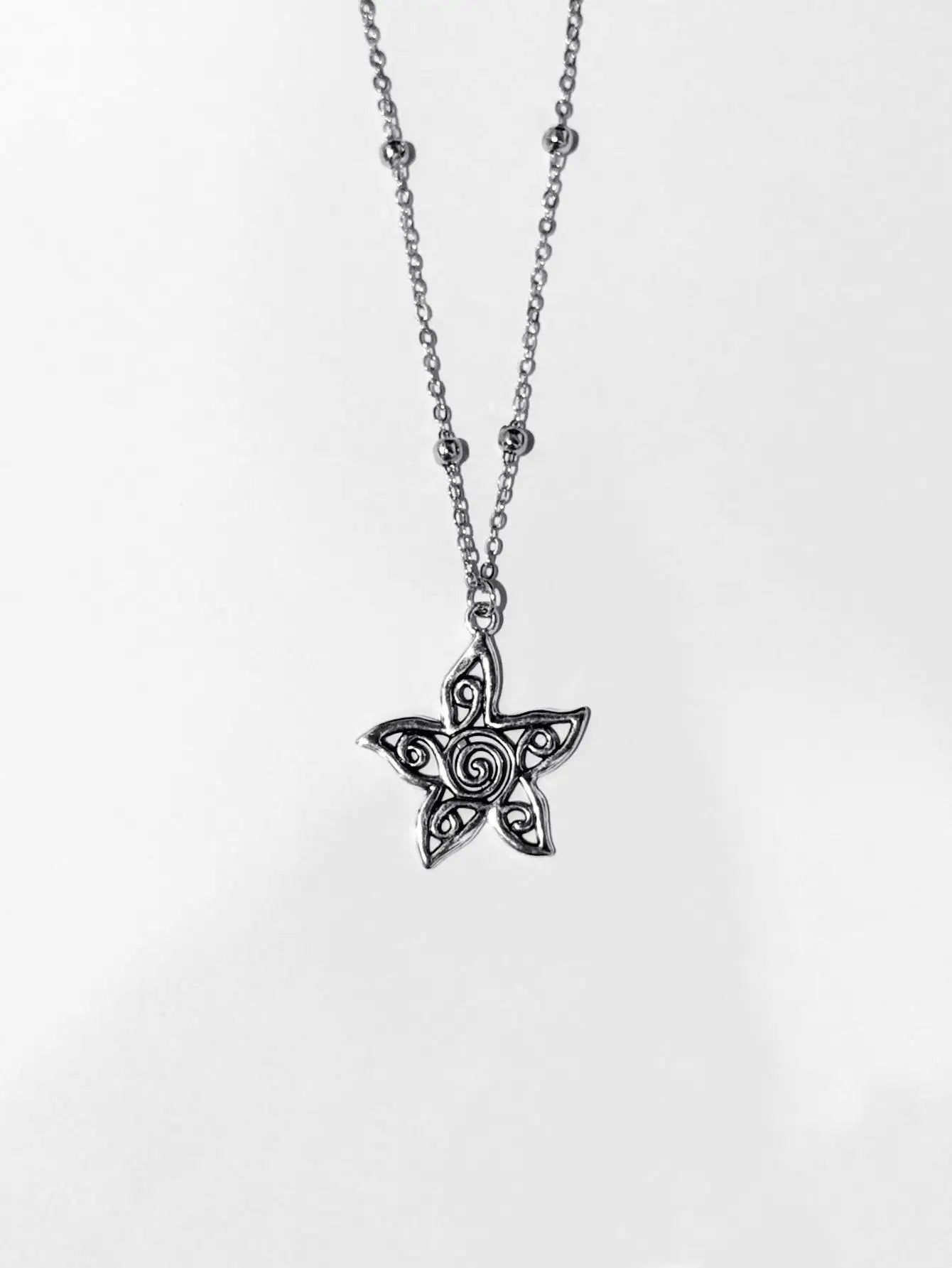 Y2K Retro Vortex Necklace For Women Man Fashion Party Rock Jewelry Accessory Gift Pentagram Vortex Sun Mysterious Hippie Choker