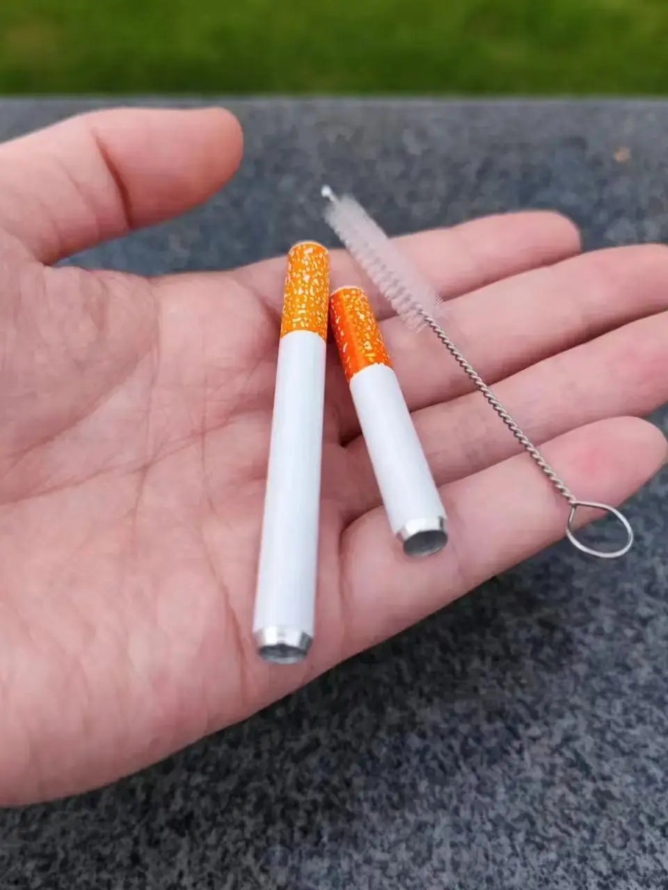 7.8cm/5.4cm 2 combination metal smoke pipes cigarette accessories. These three options are:54mm-78mm，2pcs 78mm，54mm.