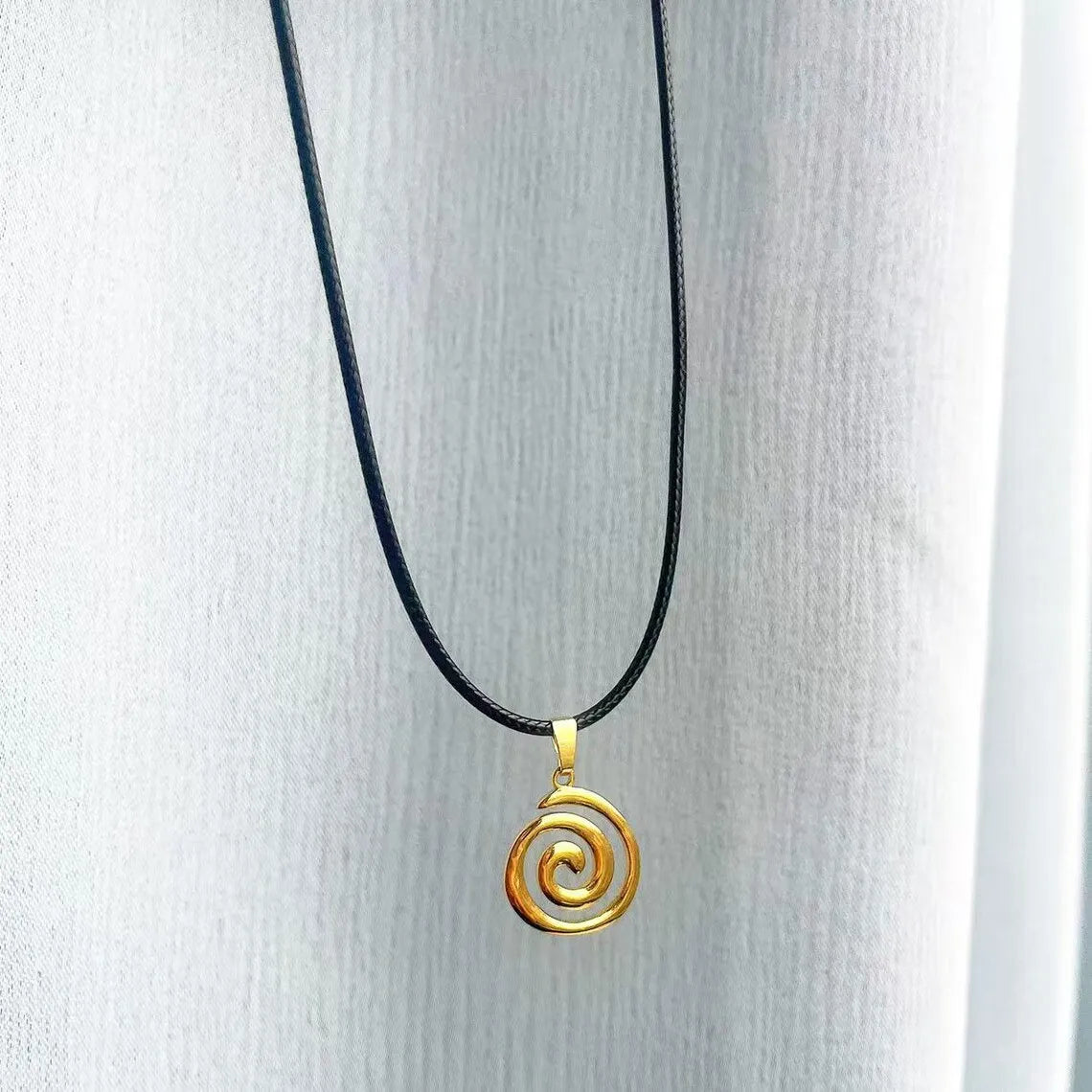Y2K Retro Vortex Necklace For Women Man Fashion Party Rock Jewelry Accessory Gift Pentagram Vortex Sun Mysterious Hippie Choker